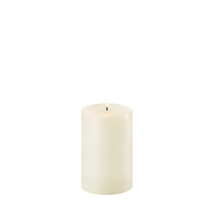 Uyuni-Pillar Candles Smooth-W10,1 x H15,2cm-UL-PI-IV-C10115