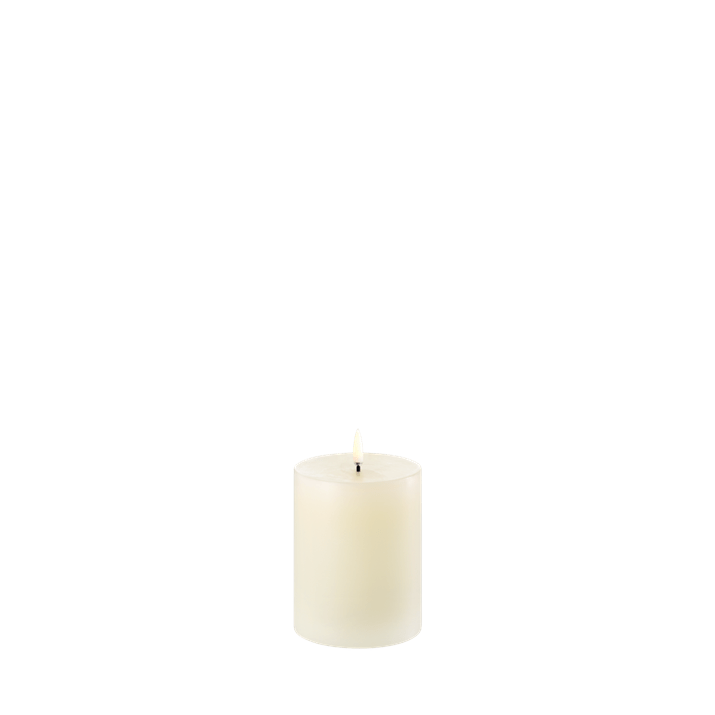 Uyuni-Pillar Candles Smooth-W7,8 x H10,1cm-UL-PI-IV-C78010