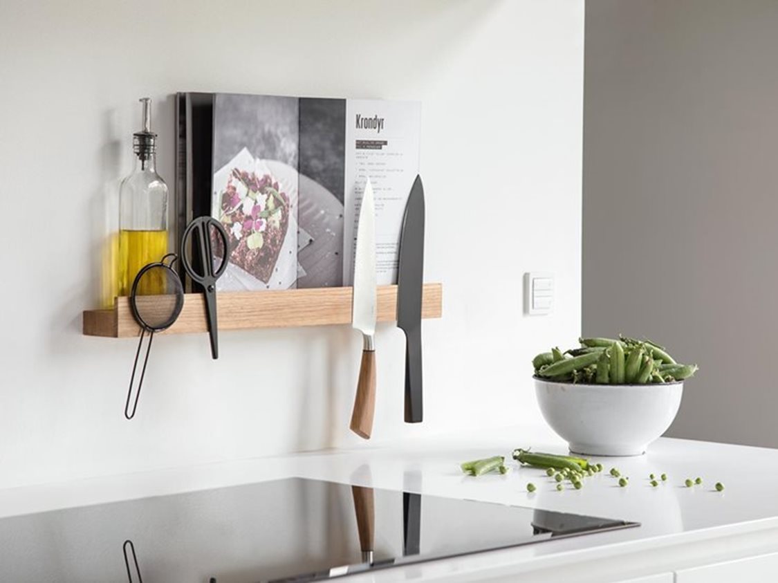 EKTA Living-Magnet Shelf