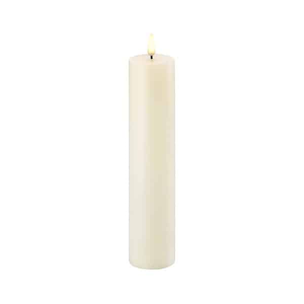 Pillar Candle 4,8 x 22 cm