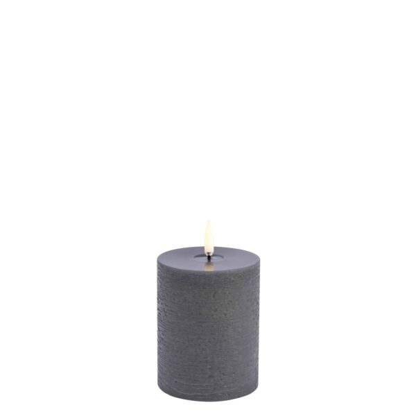 Uyuni-UL-PI-GRM78010-Melted-Pillar-Candles
